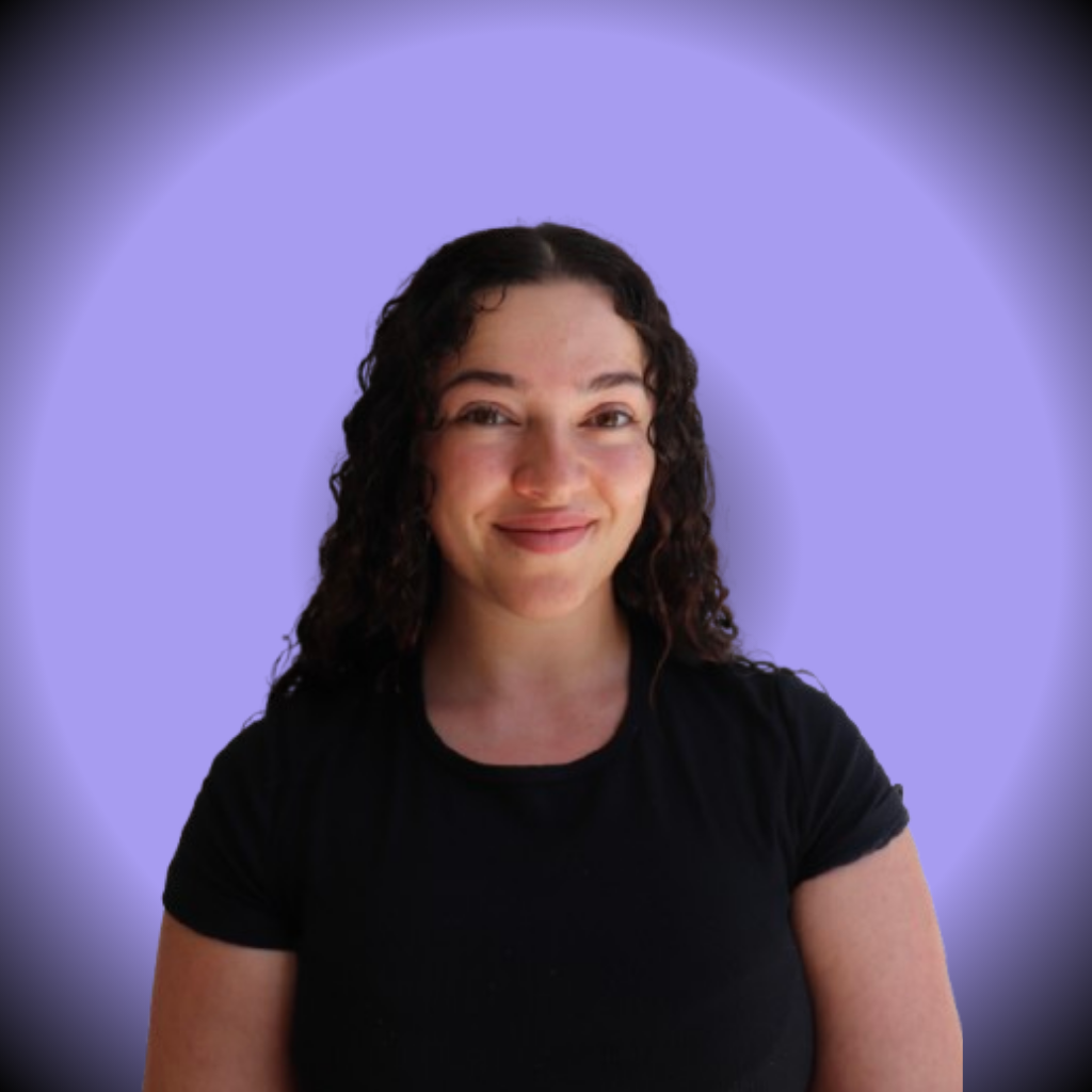 Izabel Murray, Admin Manager